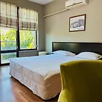 Hotel Berito *