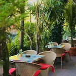 Berito Hotel *