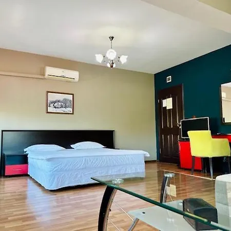 Berito Hotel *